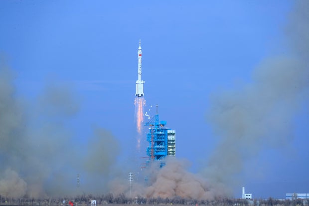 China Launches Shenzhou-22 Spaceship