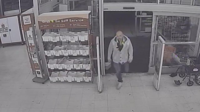 Man accused of taking photos of girl in Southfield store bathroom 