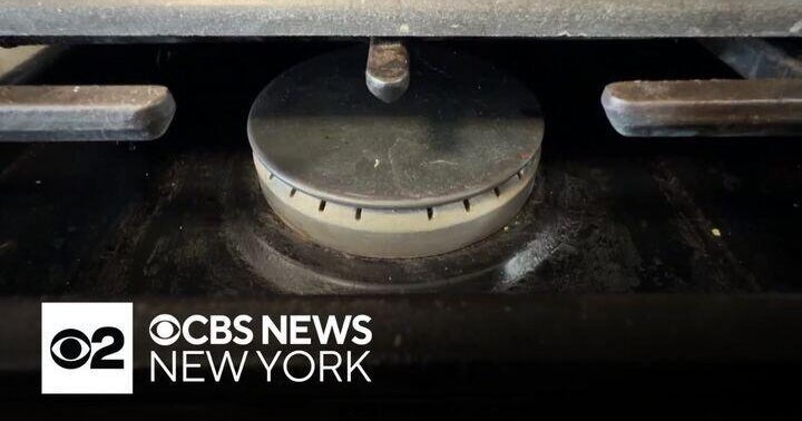 Bronx apartment building left without cooking gas during Thanksgiving