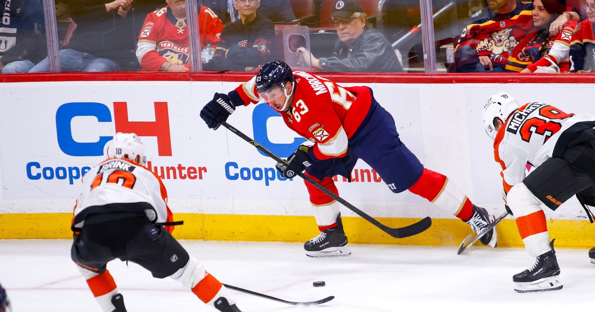 Foerster’s late goal lifts Flyers past Panthers 4-2