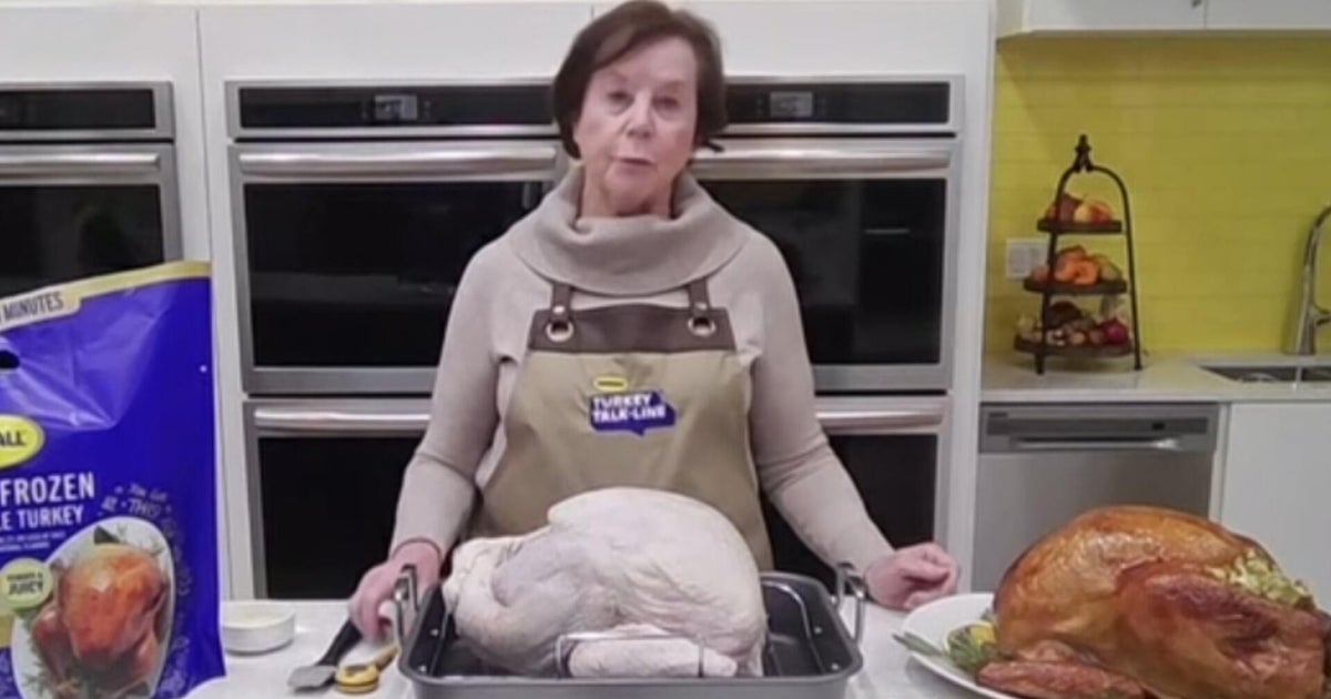 Butterball hotline expert shares cooking tips for a delicious Thanksgiving turkey