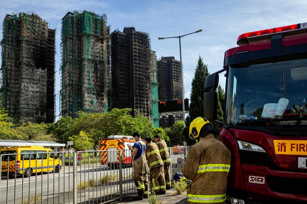 Hong Kong Fire That Killed At Least 94 Puts Focus on Missed Warnings 