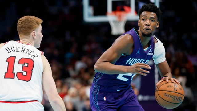 Bulls Hornets Basketball 