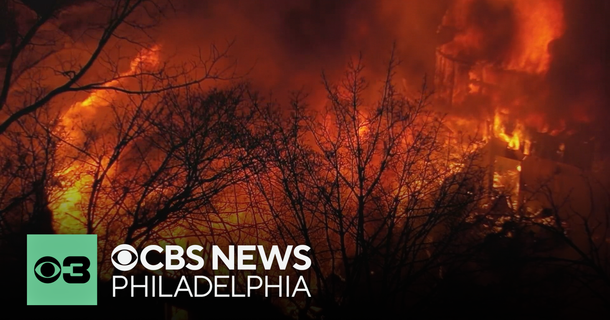 Massive fire tears through banquet hall in Hellertown, Pennsylvania
