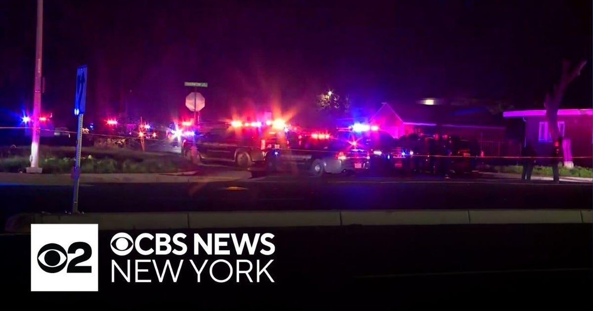 Banquet hall shooting leaves 4 dead, 10 wounded in California CBS New(01)