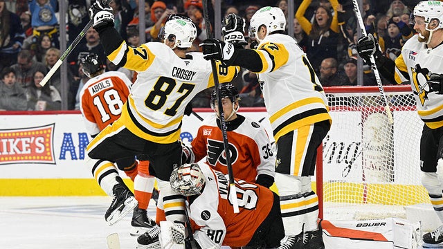 Pittsburgh Penguins v Philadelphia Flyers 