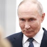 cbsn-fusion-putin-launches-verbal-attack-against-europe-moments-before-meeting-with-trump-representatives-thumbnail.jpg 