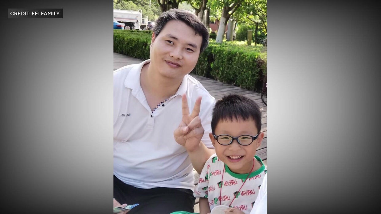 Father, 6yearold son allegedly separated after being detained by ICE(00)