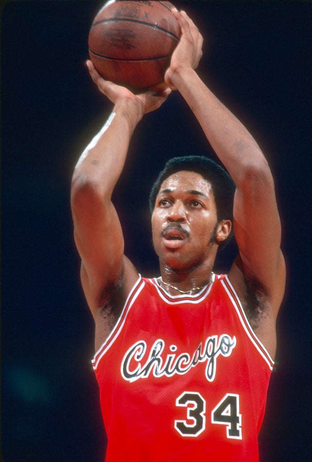 Chicago Bulls v Washington Bullets 