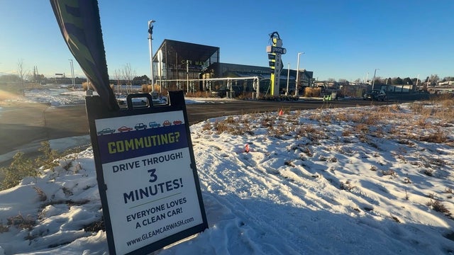 gleam-car-wash-aurora-cbs-colorado.jpg 