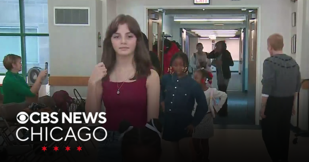 La Rabida patients participate in annual dress event - CBS Chicago