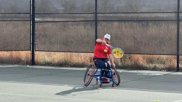 wheelchair-tennis-player.jpg