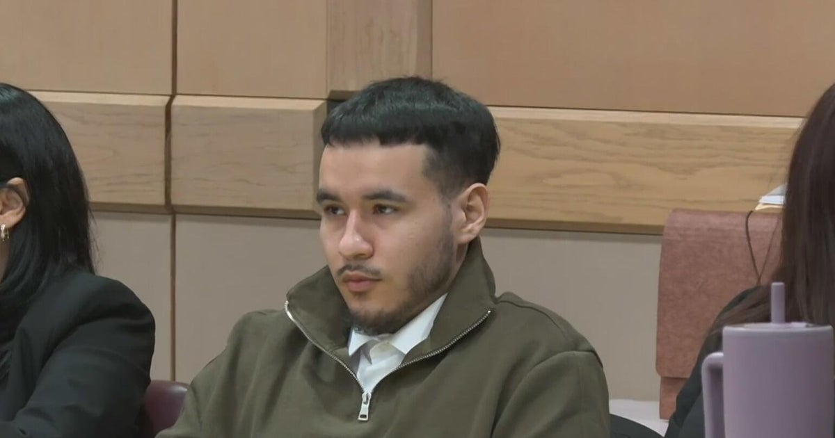 Behavioral health expert takes stand in penalty phase of man who killed Hollywood officer