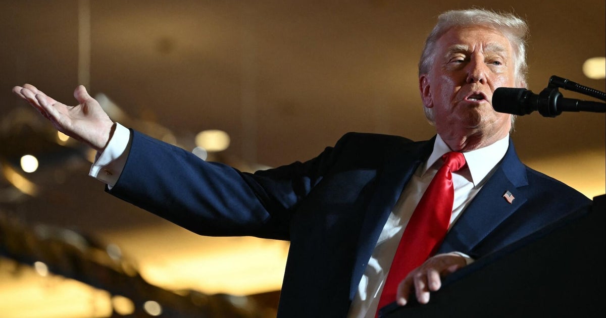 Trump celebrates his economic policies: "America is winning again"