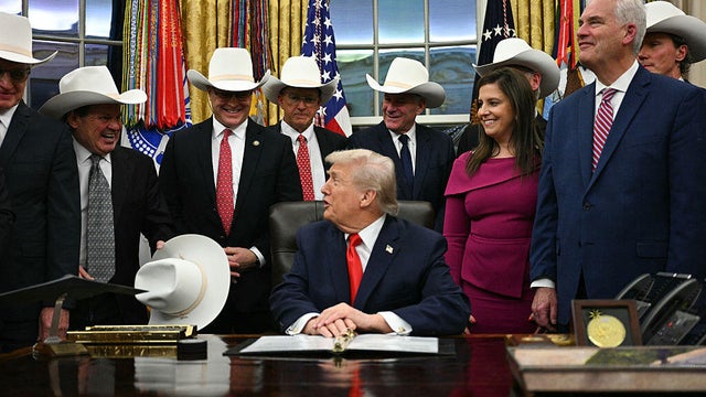 Miracle-On-Ice-Medals 