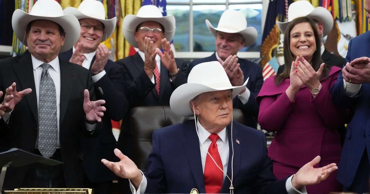Trump honors “Miracle on Ice” U.S. Olympic males’s hockey crew throughout Congressional Medal Act signing
