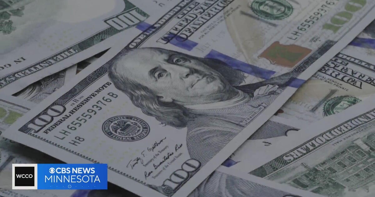 'Tis the season of giving (to yourself, for your future financial health)