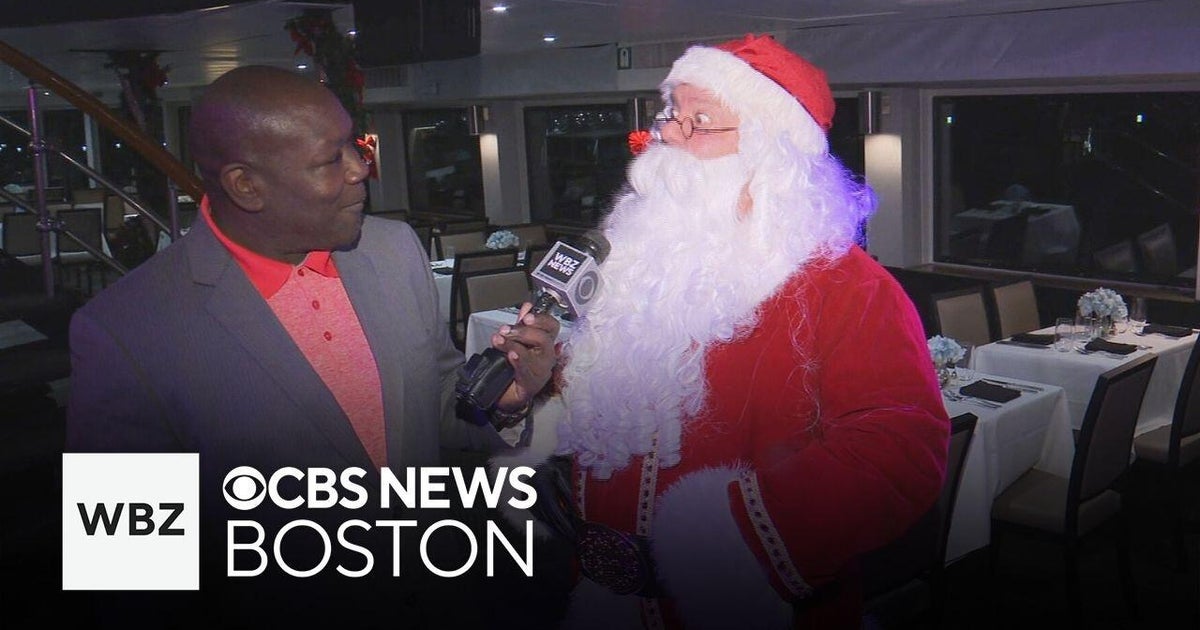 Here’s what you’ll find on a Boston Harbor holiday cruise