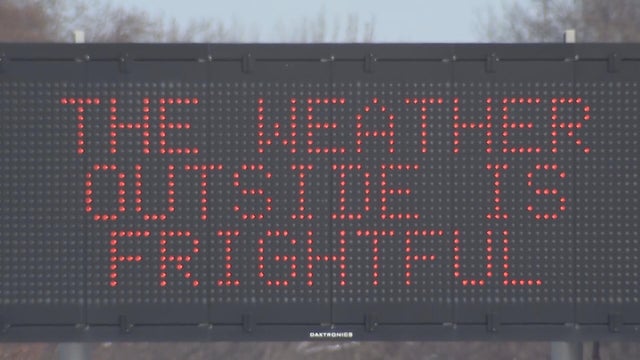 highway-holiday-signs.jpg 