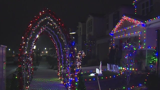 Natomas Christmas Lights 