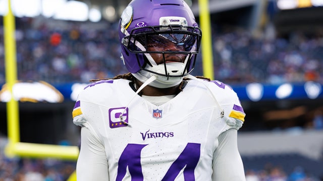 Minnesota Vikings v Los Angeles Chargers 