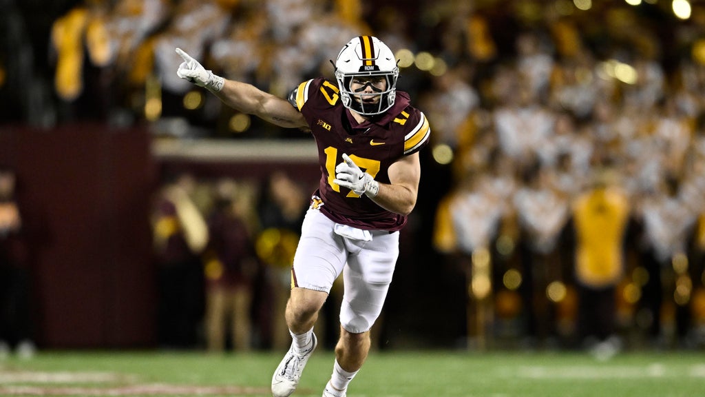 Gophers CB John Nestor credits his father and former teammate Cooper DeJean with success