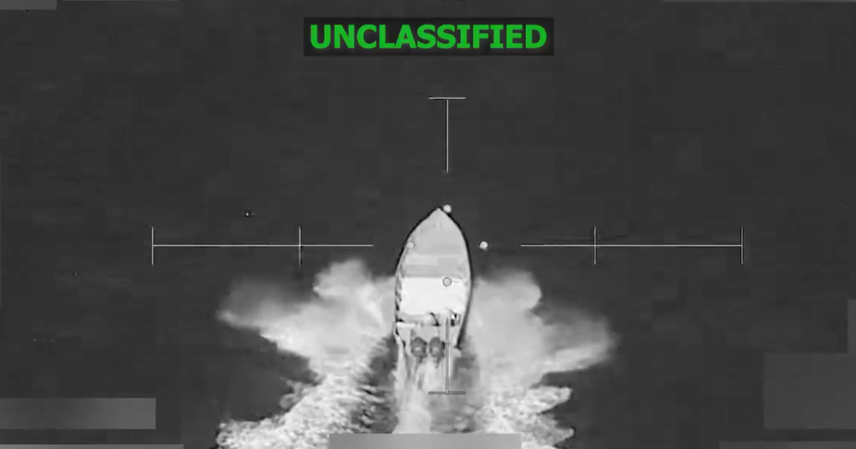 Американските военни съобщиха че са ударили още две лодки за