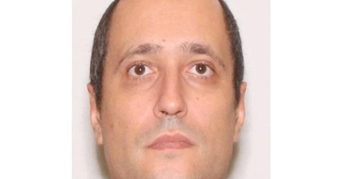 Въоръжен мъж в стрелбата в университета Браун призна във видеоклипове, казва, че нападението е планирано от дълго време