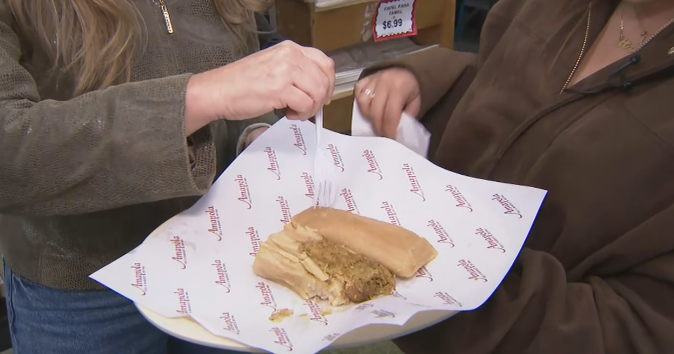 Christmas tamale tradition continues at Downey's Amapola Market, with traditional prices