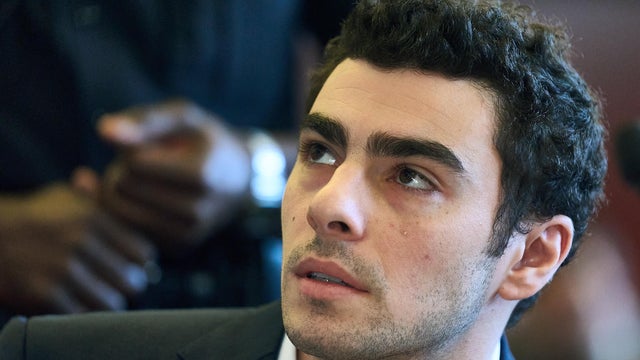 Luigi Mangione appears for a suppression of evidence hearing in the killing of UnitedHealthcare CEO Brian Thompson in Manhattan Criminal Court on December 18, 2025 in New York City. 