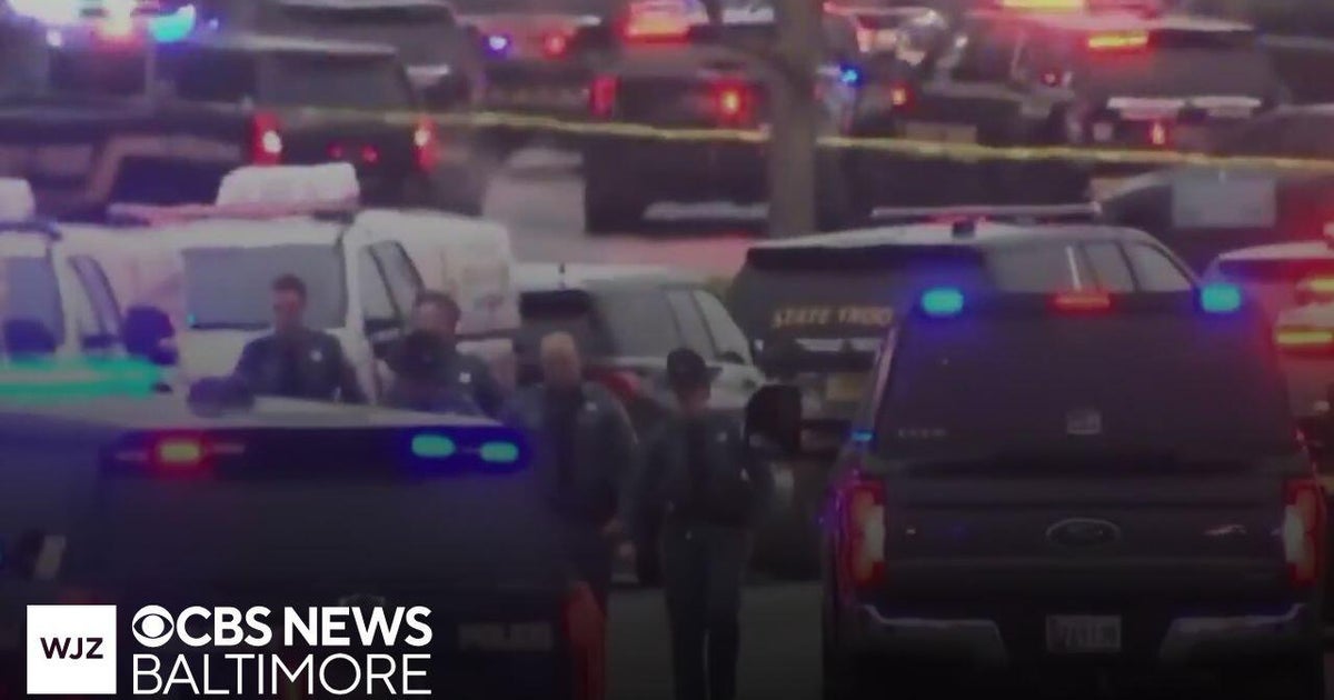 Delaware State Police trooper killed, suspect in custody after shooting ...