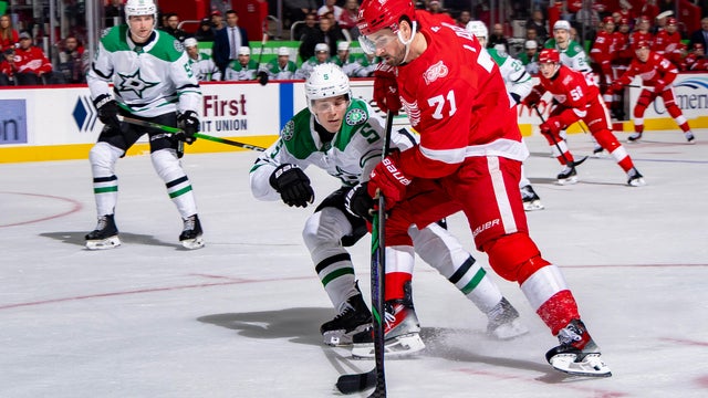 Dallas Stars v Detroit Red Wings 