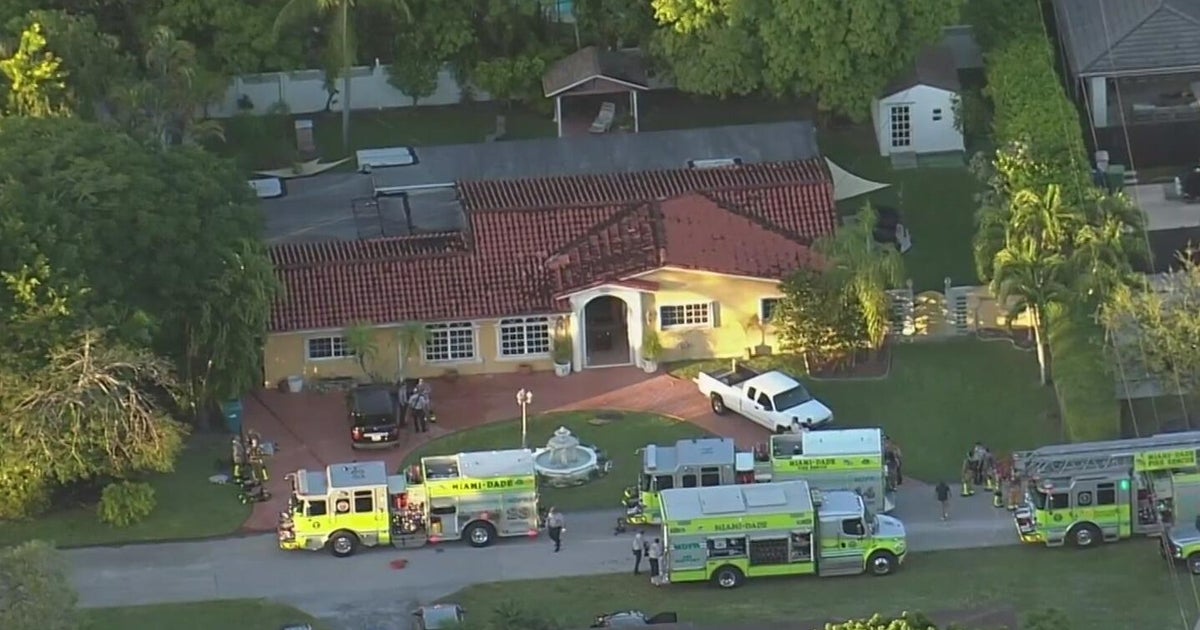 1 hospitalized after Miam-Dade house fire, cause under investigation
