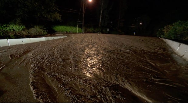 altadena-mudslide.jpg 