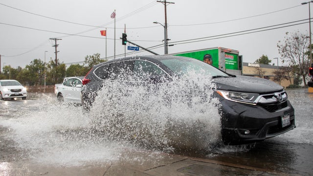 US-WEATHER-WINDSTORMS-RAIN 