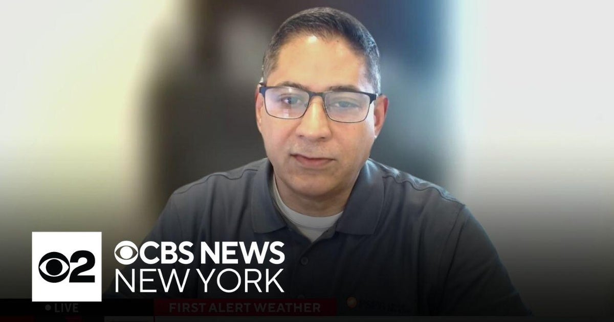 Winter storm causes a few power outages on Long Island