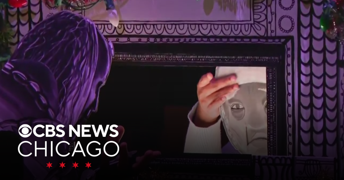 Last day to see Manual Cinema's "A Christmas Carol" in Chicago