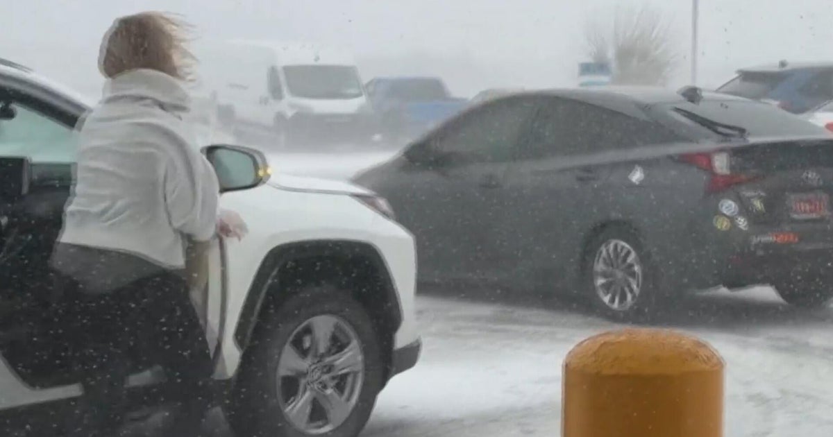 Eye Opener: Winter weather hammers Northeast U.S.