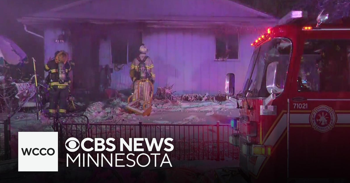 2 hospitalized in fire near Minneapolis' Lake Hiawatha - CBS Minnesota