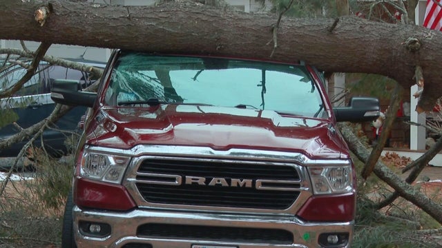 pkg-norwell-dover-storm-damage-frame-2437.jpg 