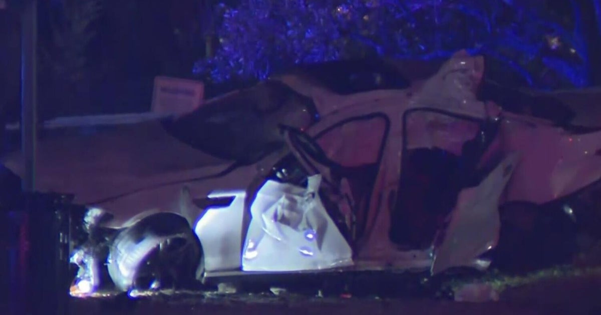 Memorial grows for 3 teens killed in Pompano Beach crash as investigation continues