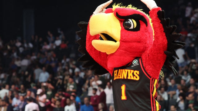 BASKET-UAE-NBA-BUCKS-HAWKS 