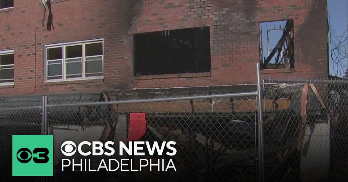 4 people rescued from fire in Northeast Philadelphia - CBS Philadelphia