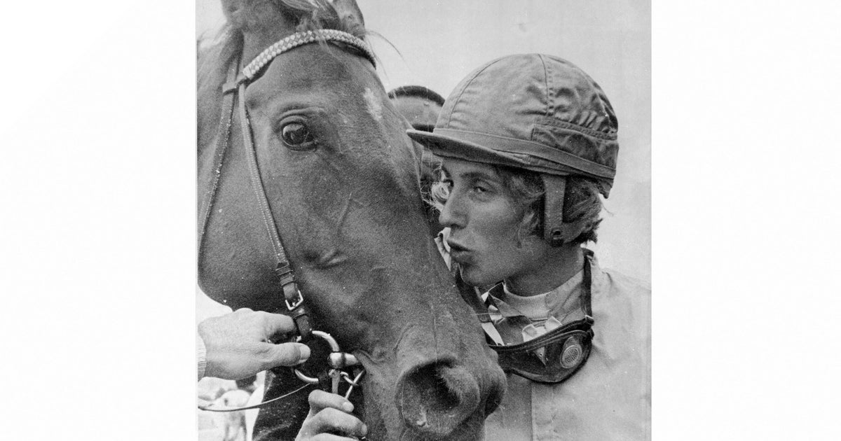 Даян Кръмп която през 1969 г стана първата жена която