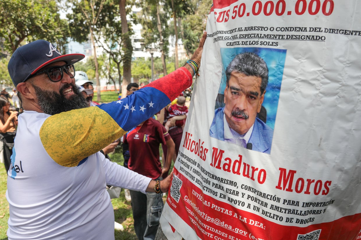 Venezuelans around the world react to Maduro's capture. See photos ...