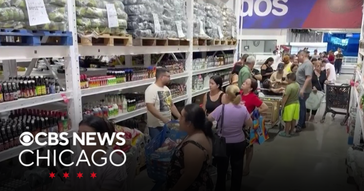 Venezuelans in Chicago say they're uncertain as country undergoes transition