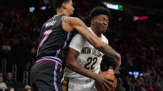 Pelicans Heat Basketball 