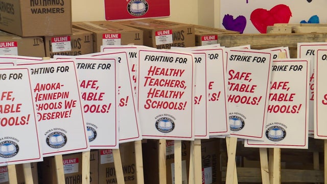 10p-vo-anoka-hennepin-teacher-contract-wcco9cmm.jpg 