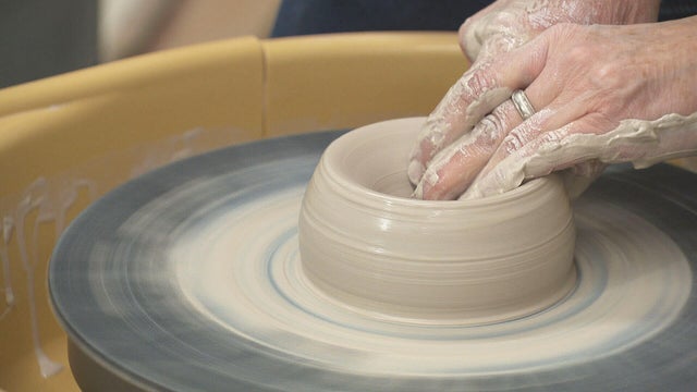 pottery.jpg 