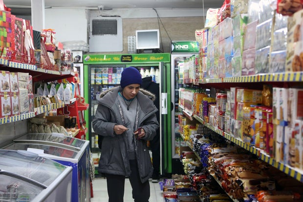 The economic crisis in Iran has a negative impact on the population 